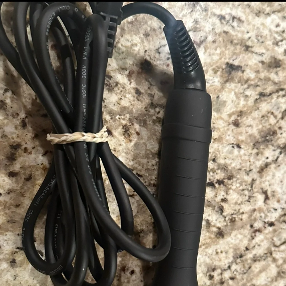 Three Barrel Curling Iron Wand Hair Waver - Picture 5 of 9